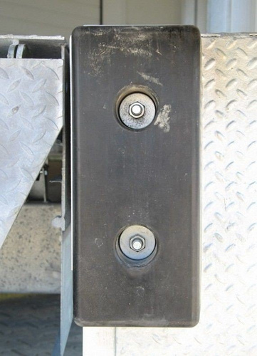 Zderzak gumowy ruchomy 200x500x165mm z opcją przesuwu 200mm