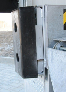 Zderzak gumowy ruchomy 200x500x165mm z opcją przesuwu 200mm