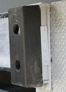 Zderzak gumowy ruchomy 200x500x165mm z opcją przesuwu 200mm